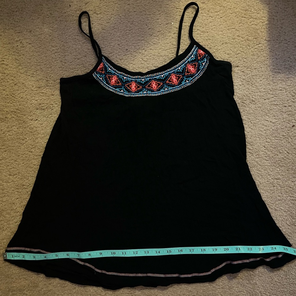 Mossimo Tank - Picture 6 of 6